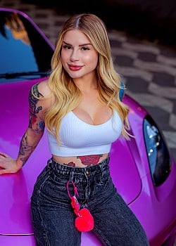 Leticia Marches